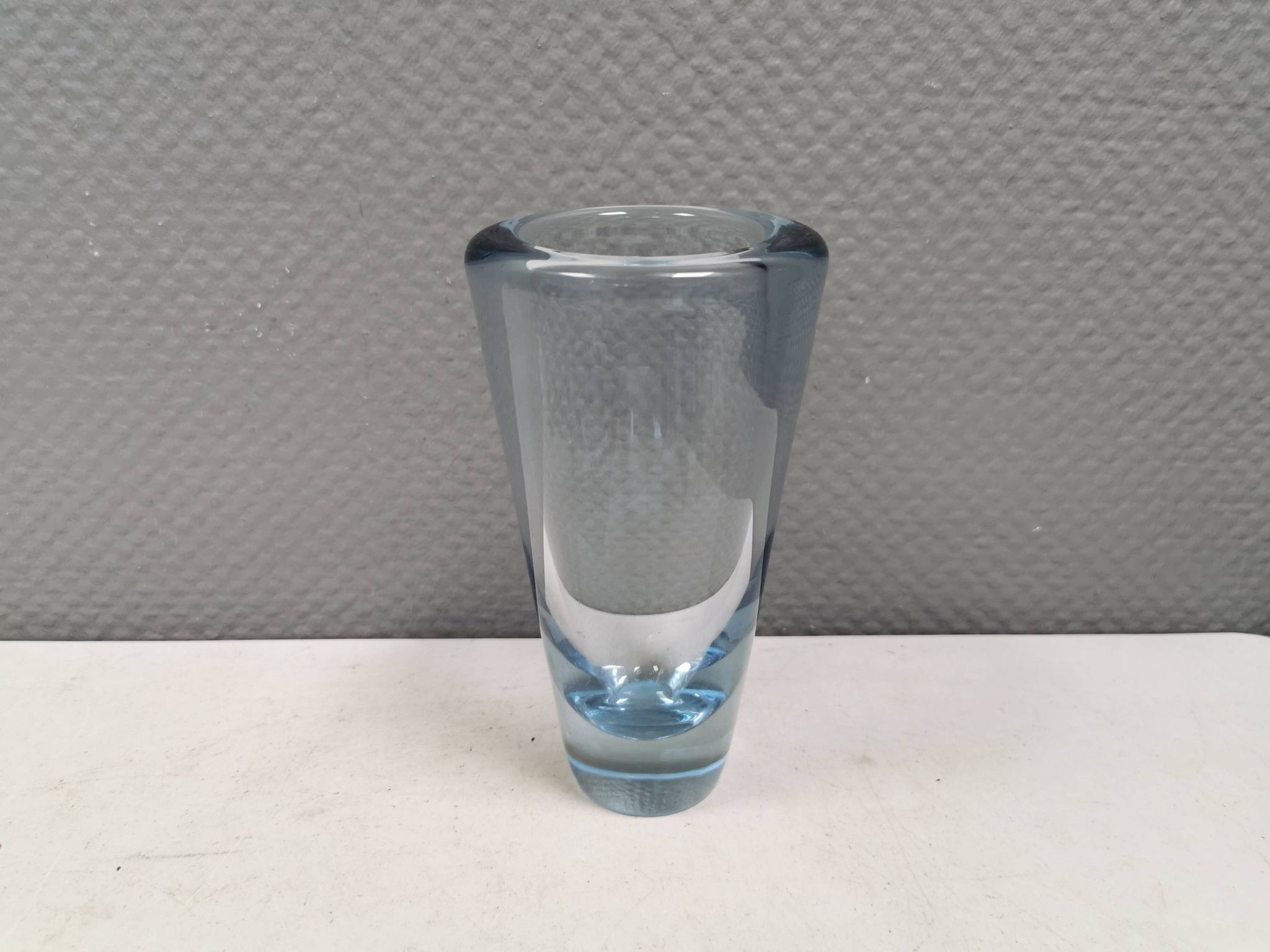 Vase de Holmegaard Danemark, conçu par Per Lütken en 1961.