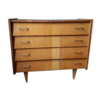 Scandinavian chest of drawers