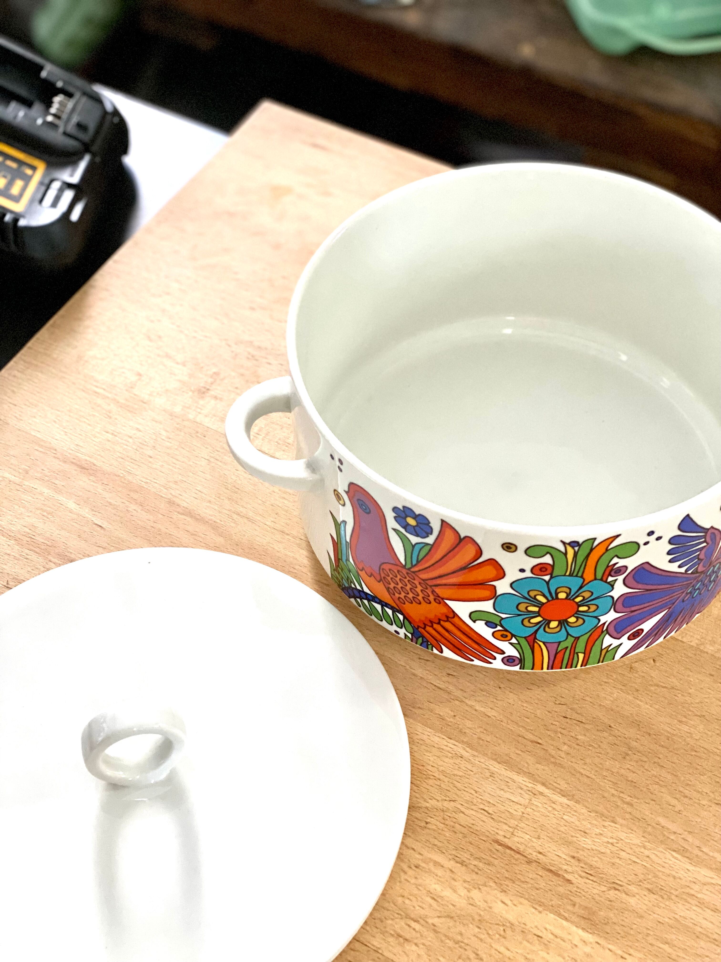 Soup pot Acapulco vintage