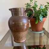 Sandstone pitcher