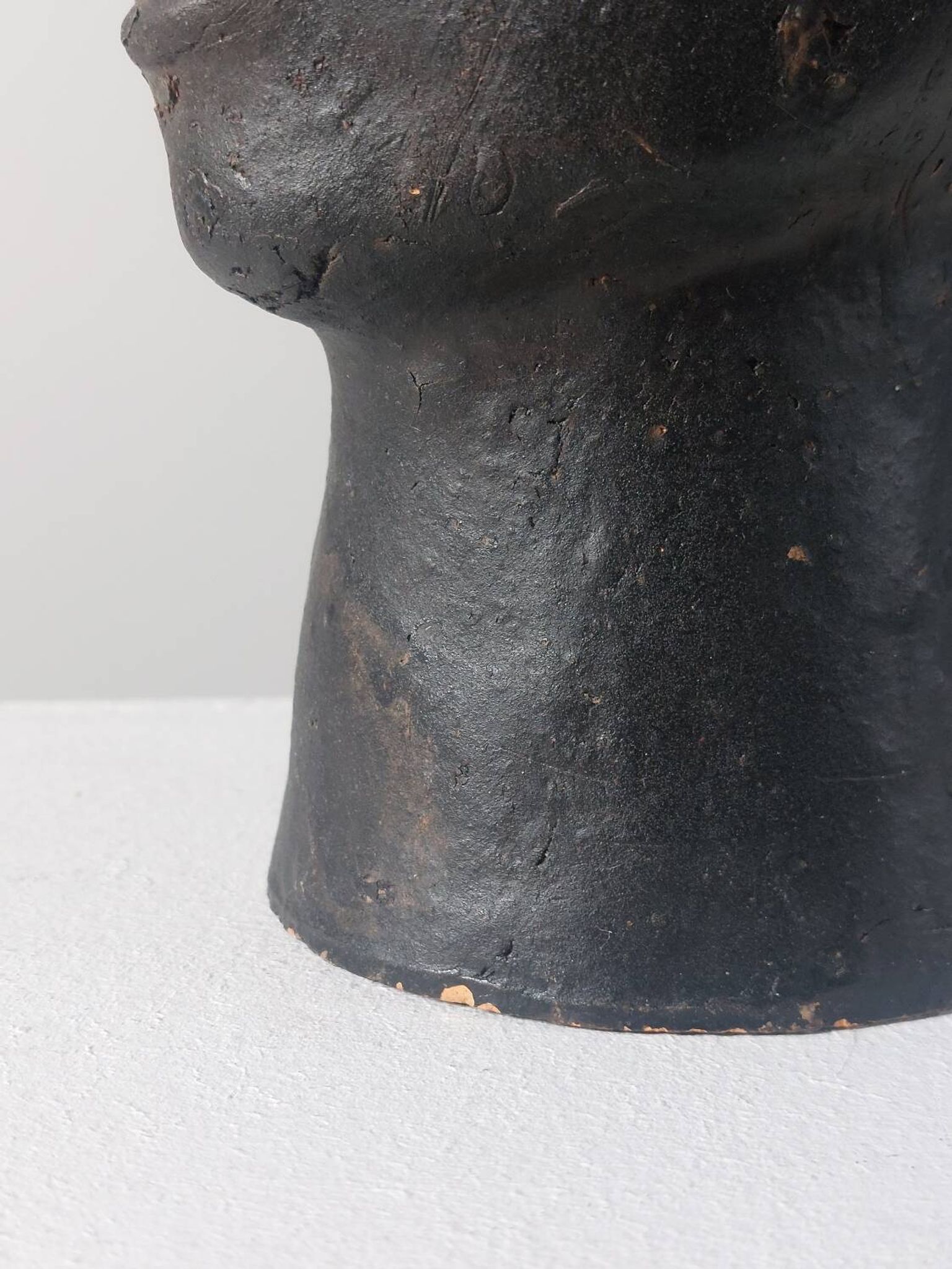 Rare buste en céramique de portrait Wunderkammer