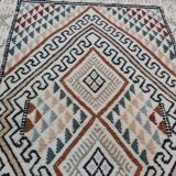 Traditional handmade white mergoum carpet