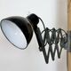 Lampe murale à ciseaux en émail noir industriel, années 1950