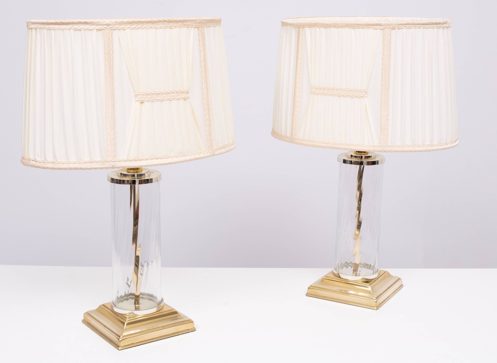 set Hollywood Regency Table Lamps 1970s
