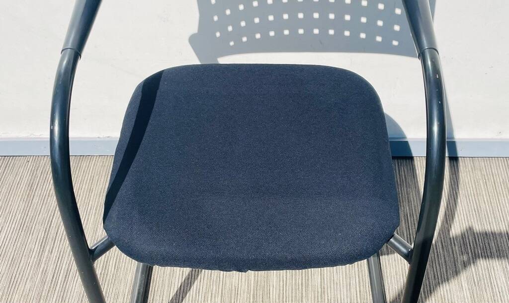 'Vis à Vis' chairs by Antonio Citterio / VITRA. Vintage