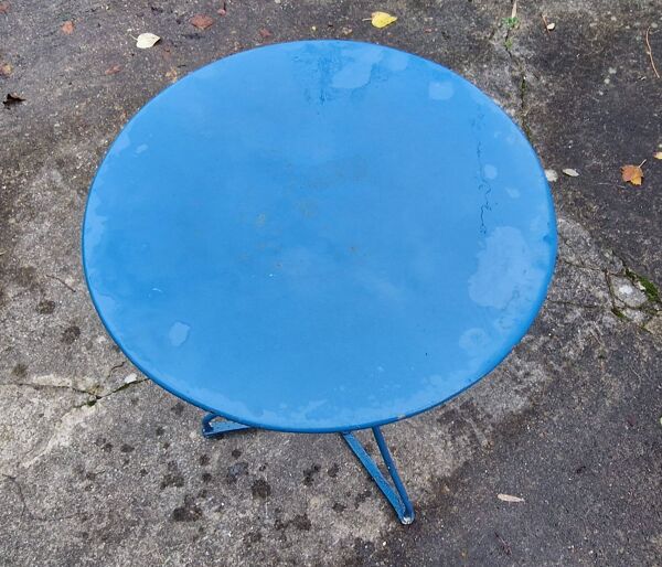 Guéridon / petite table de jardin ancienne en métal bleue