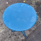 Guéridon / petite table de jardin ancienne en métal bleue