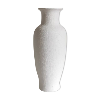 White vase