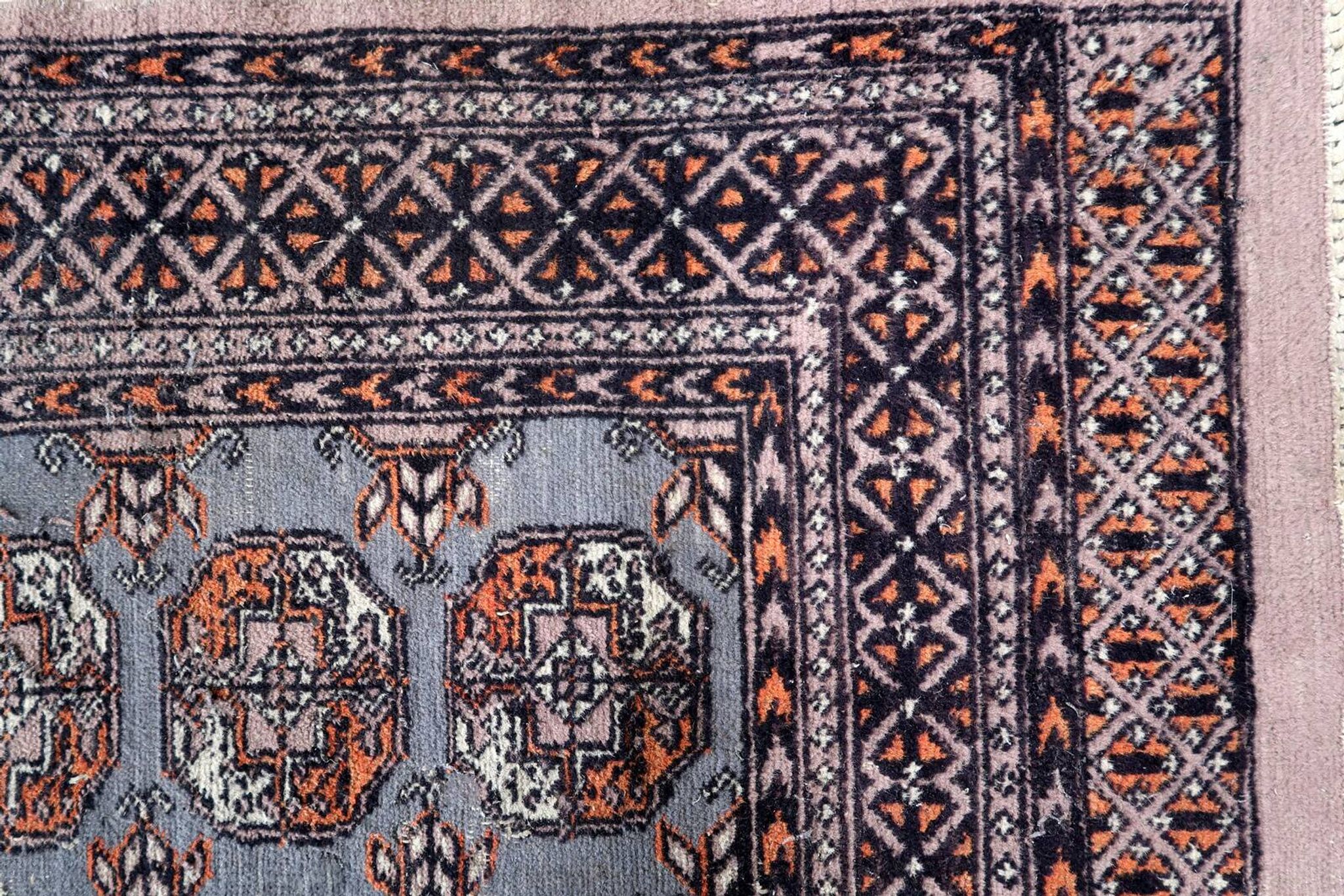 Tapis vintage ouzbek Bukhara fait main en laine – 127 x 190 cm – 1960s