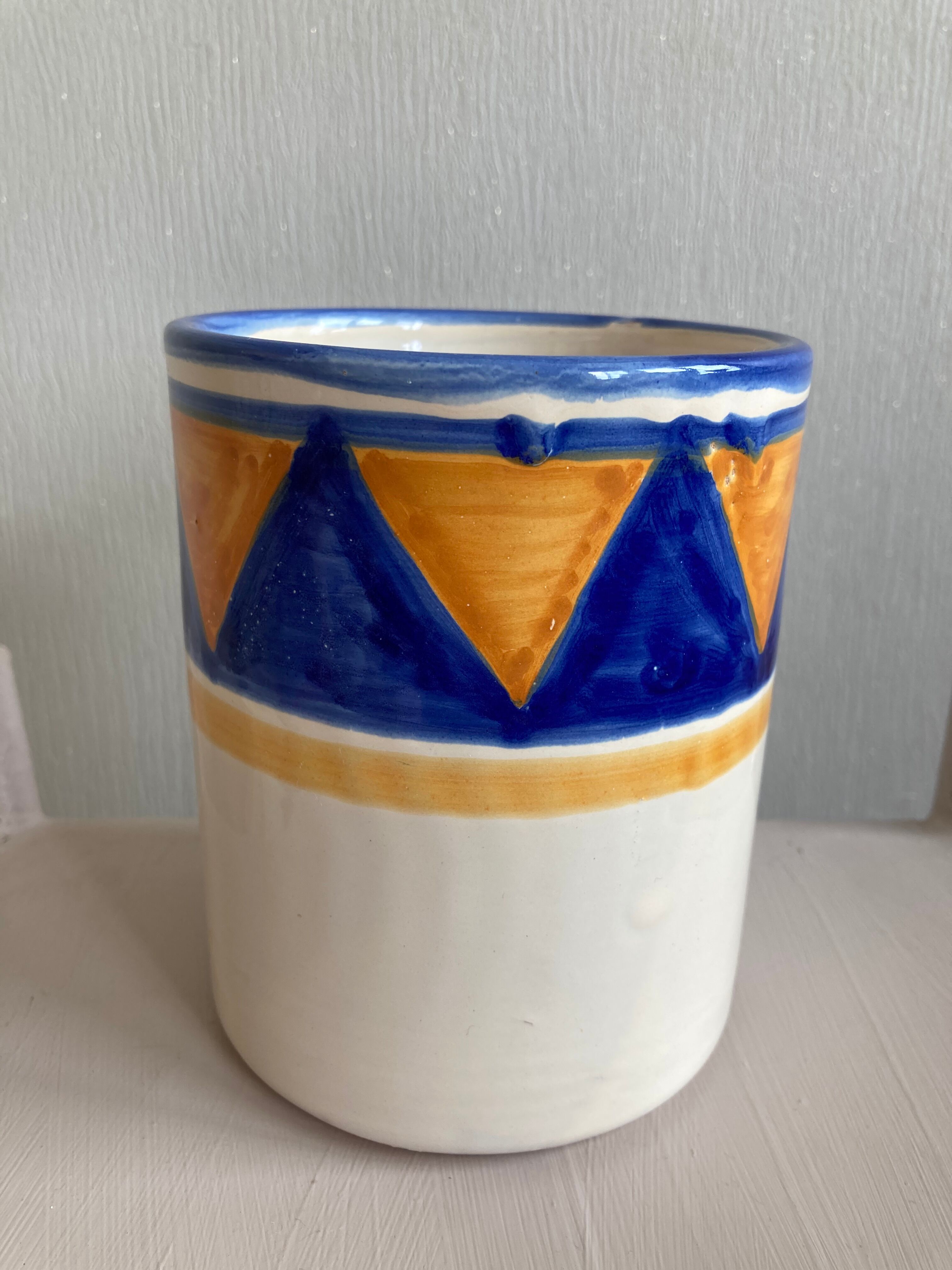 Blue porcelain and mustard vase