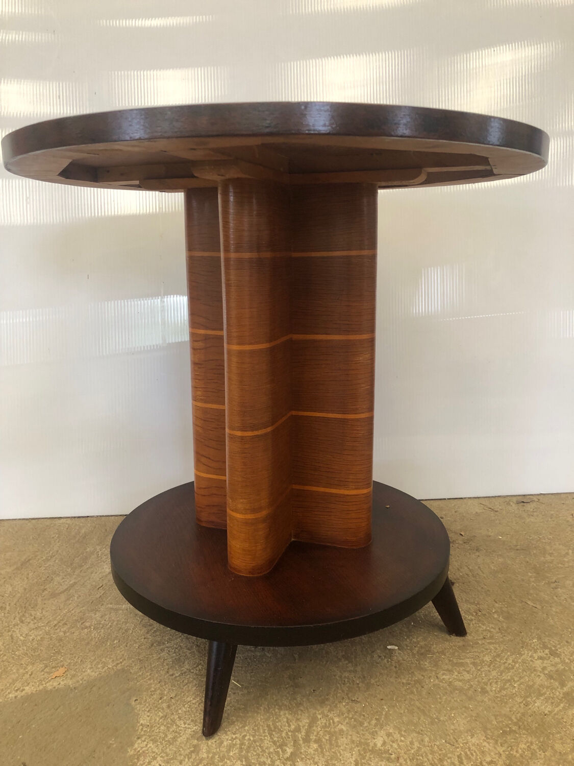 Round art deco veneer side table, France, 1920-1930s
