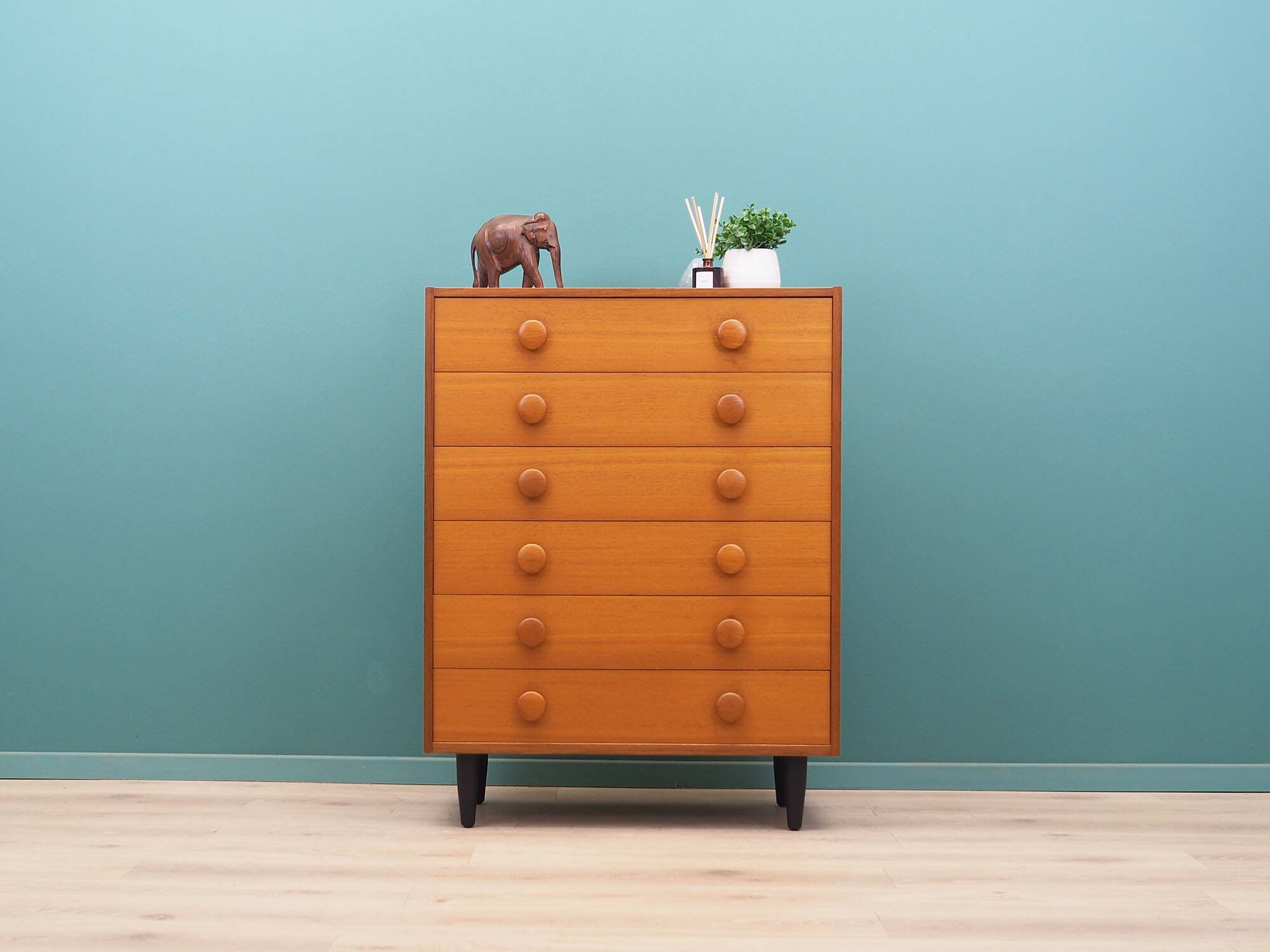 Teak chest of drawers, Danish design, 1960s, production: Denmark