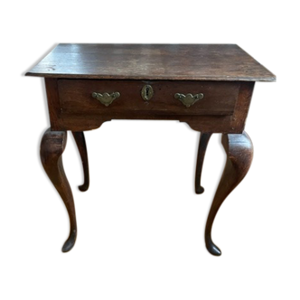 Bureau en bois de style ancien