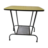 Table d'appoint vintage formica jaune et métal