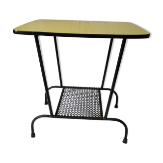 Yellow side vintage formica table and metal