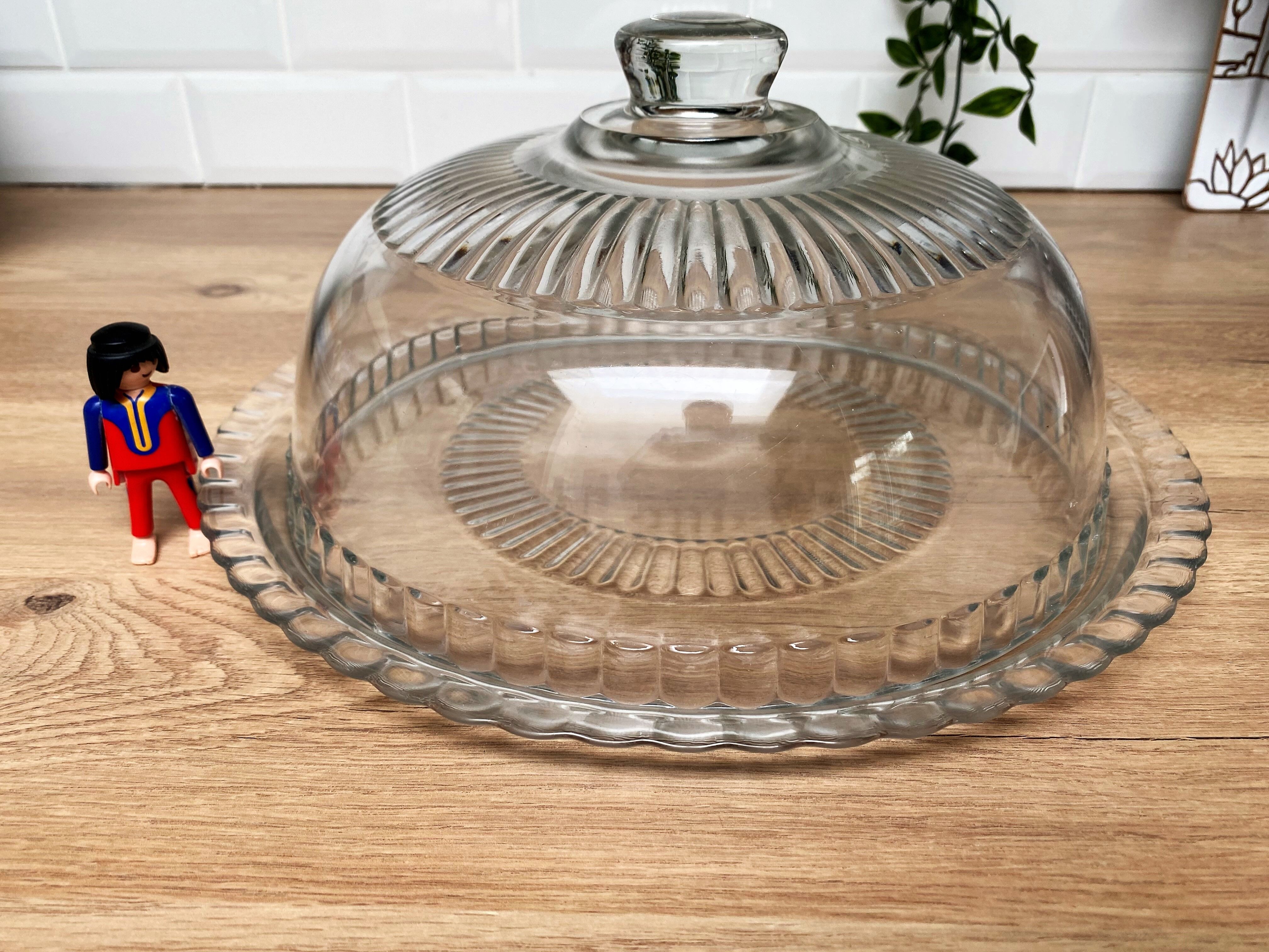 Flat and its arcoroc glass bell