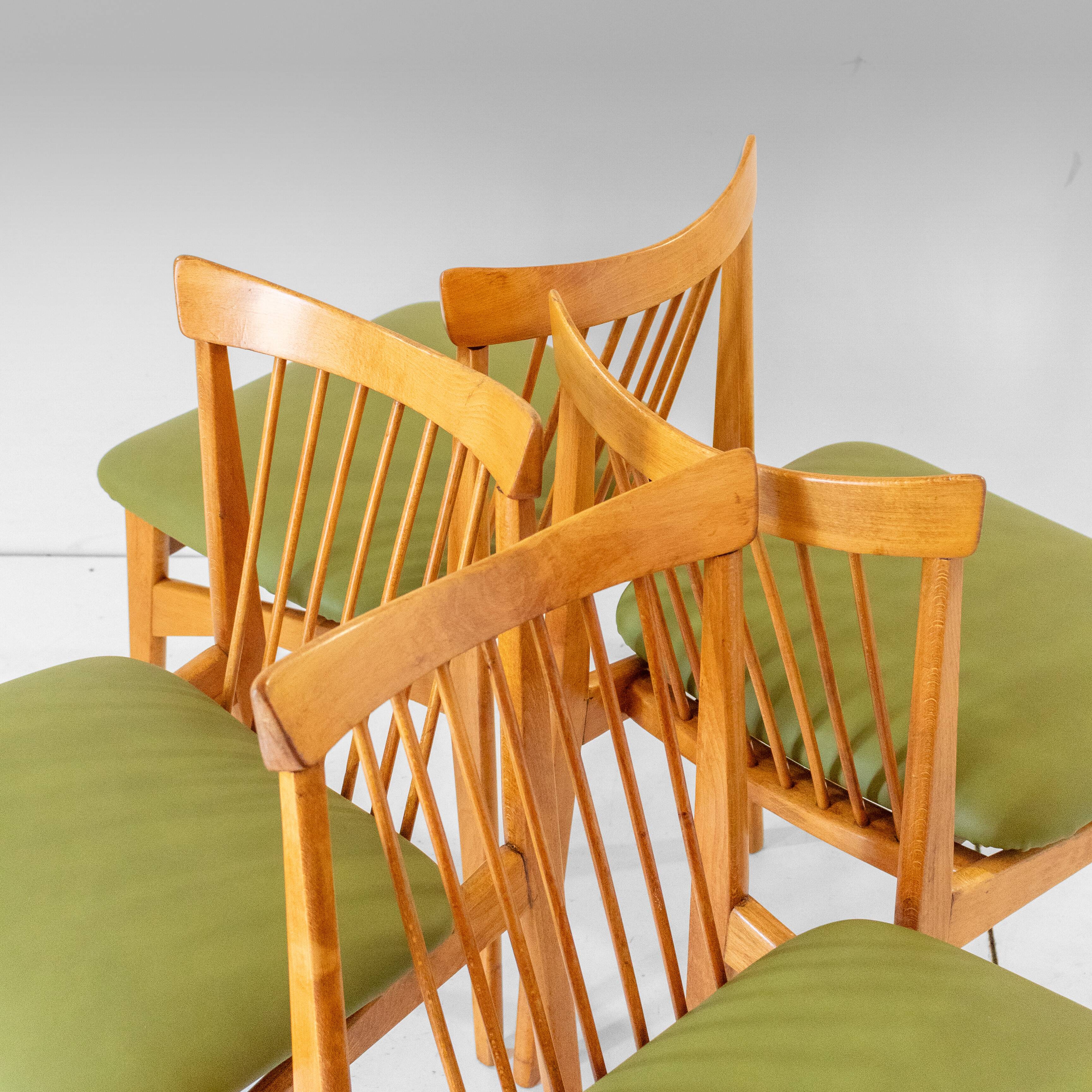Four Mid-Century Modern Italian Wood Dining Chairs in the Style of Ico Pari