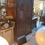 Wardrobe in walnut and marquetry and boxwood fillets from the Consulate period circa 1810