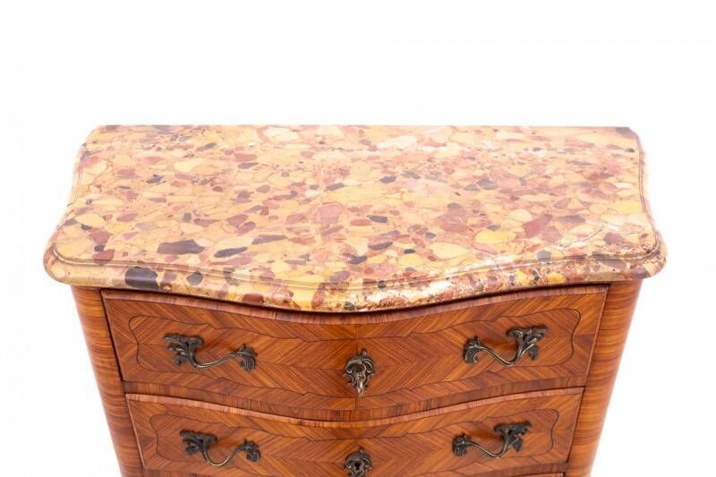 Chest of drawers - chiffon, France, 19th century.
