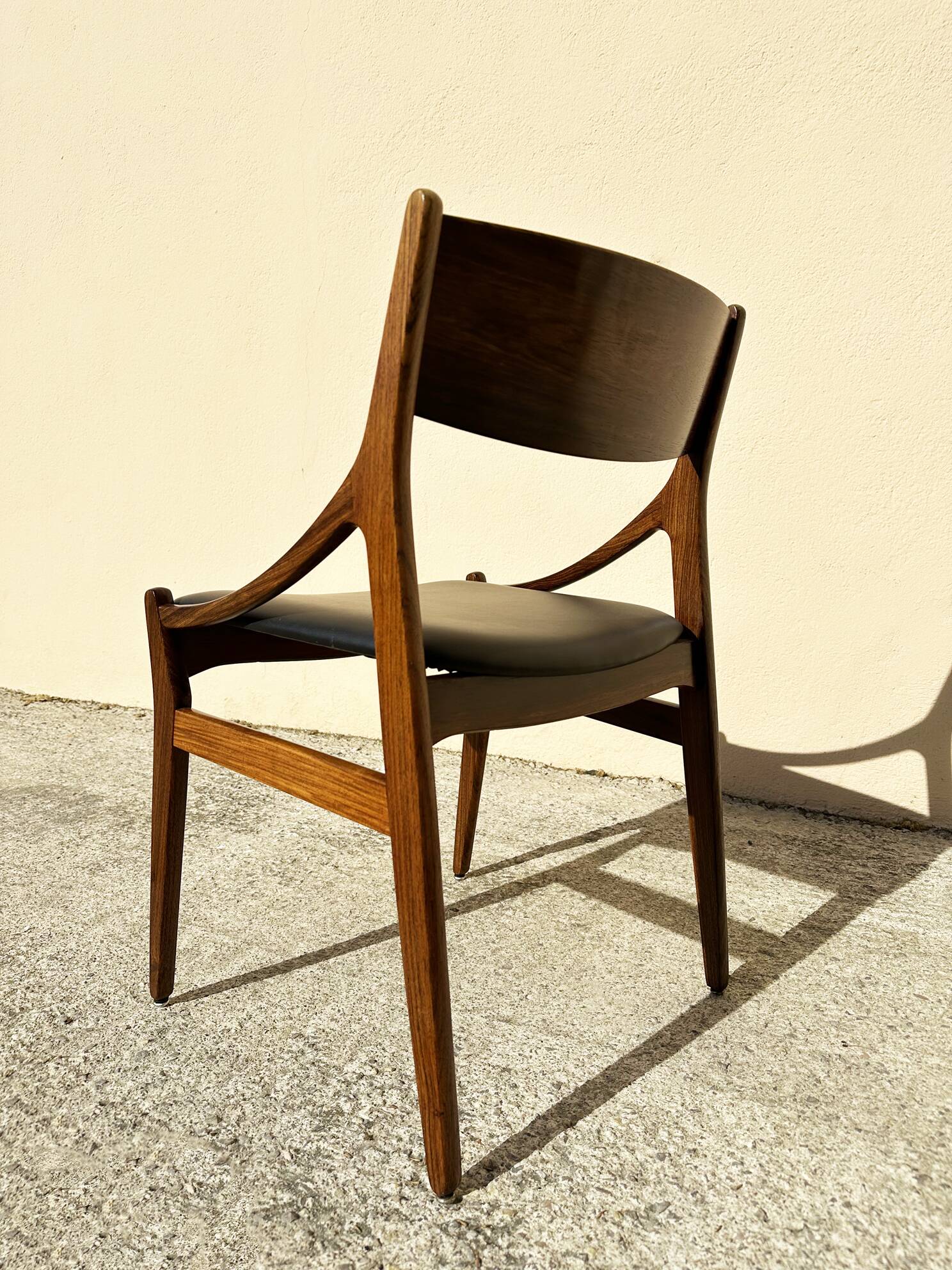 4 chaises H Vestevig Eriksen, Møbelfabrik. Danemark 1960