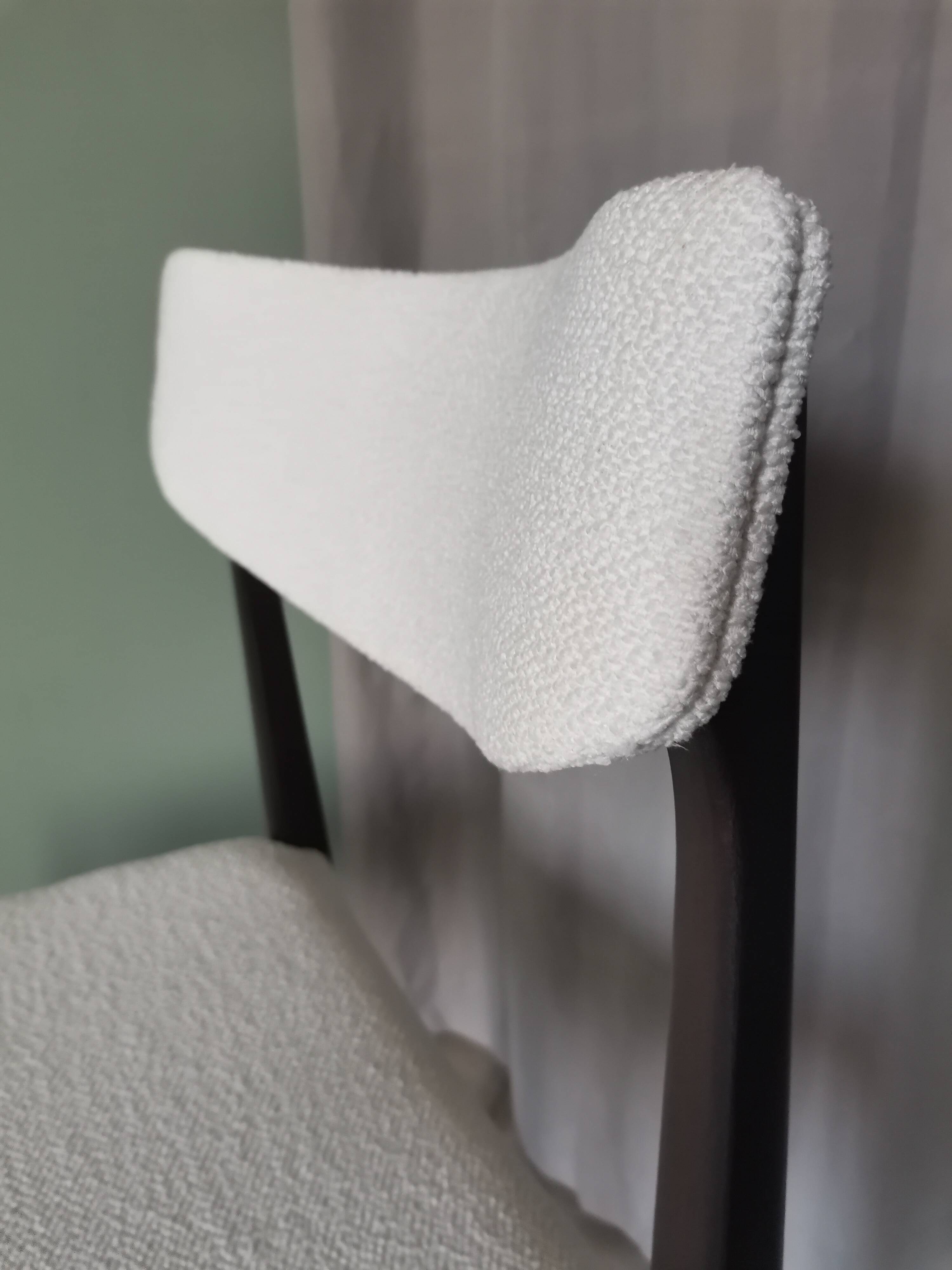 Chaises scandinaves blanches