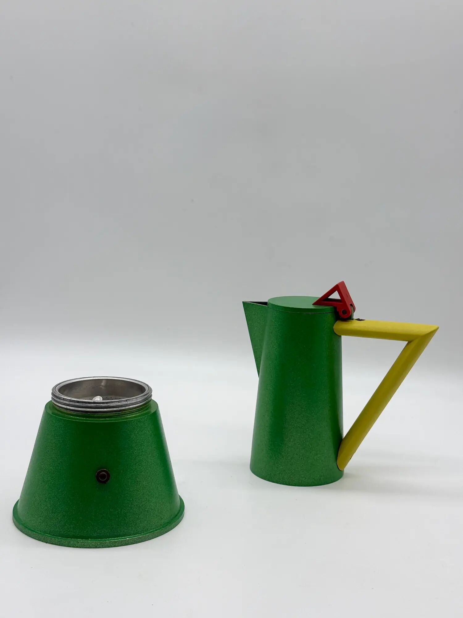 Large coffee maker "Accademia", Ettore Sottsass & Matteo Thun, Italy 1984