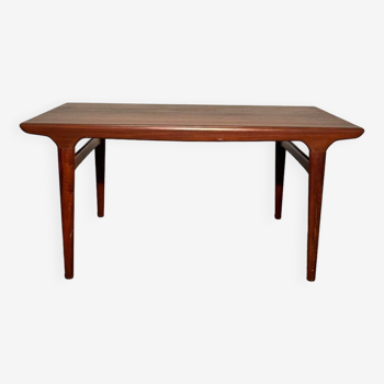 Scandinavian extendable table Johannes Andersen