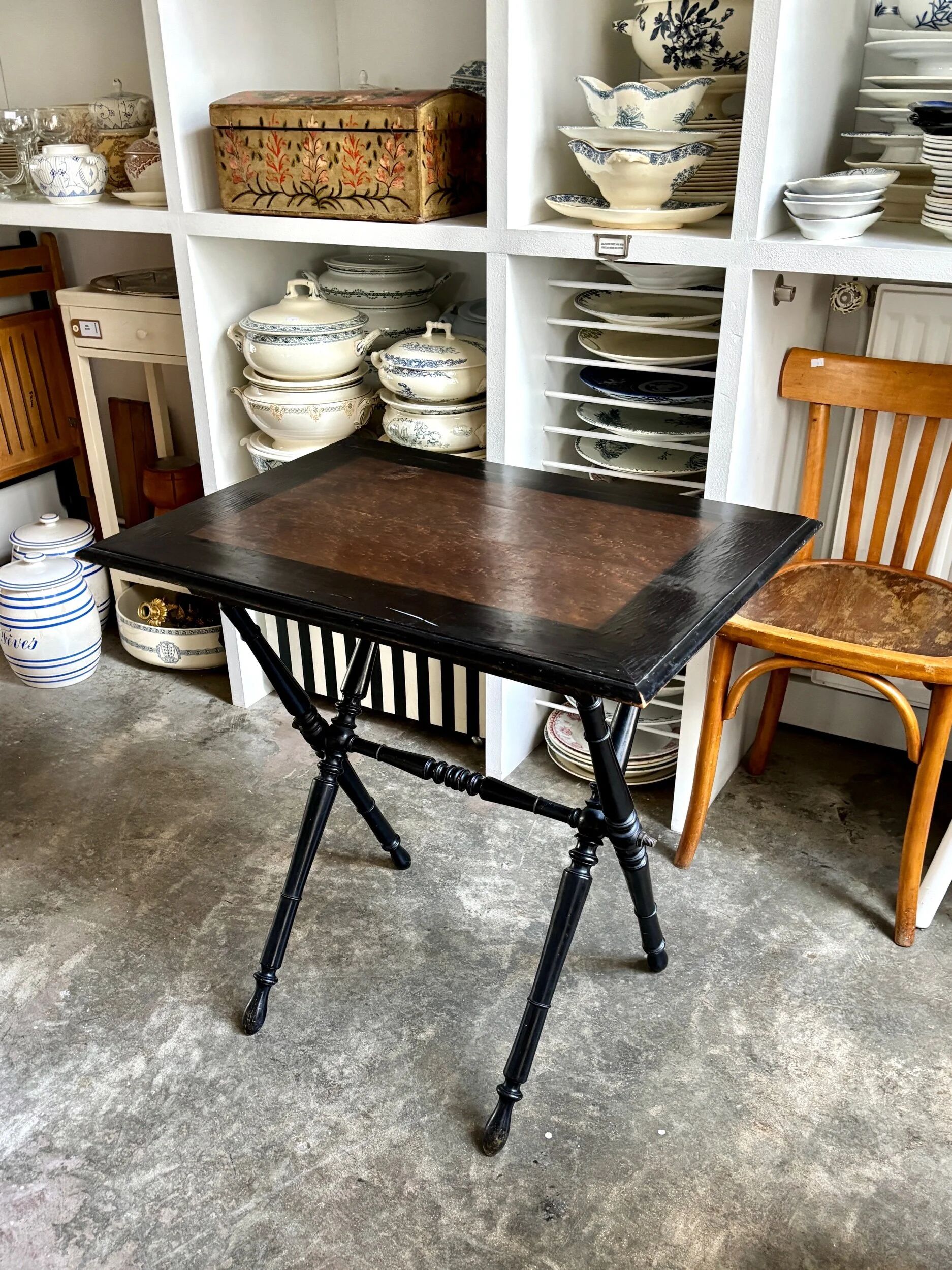 Napoleon III folding table in blackened wood 72 x 54 cm