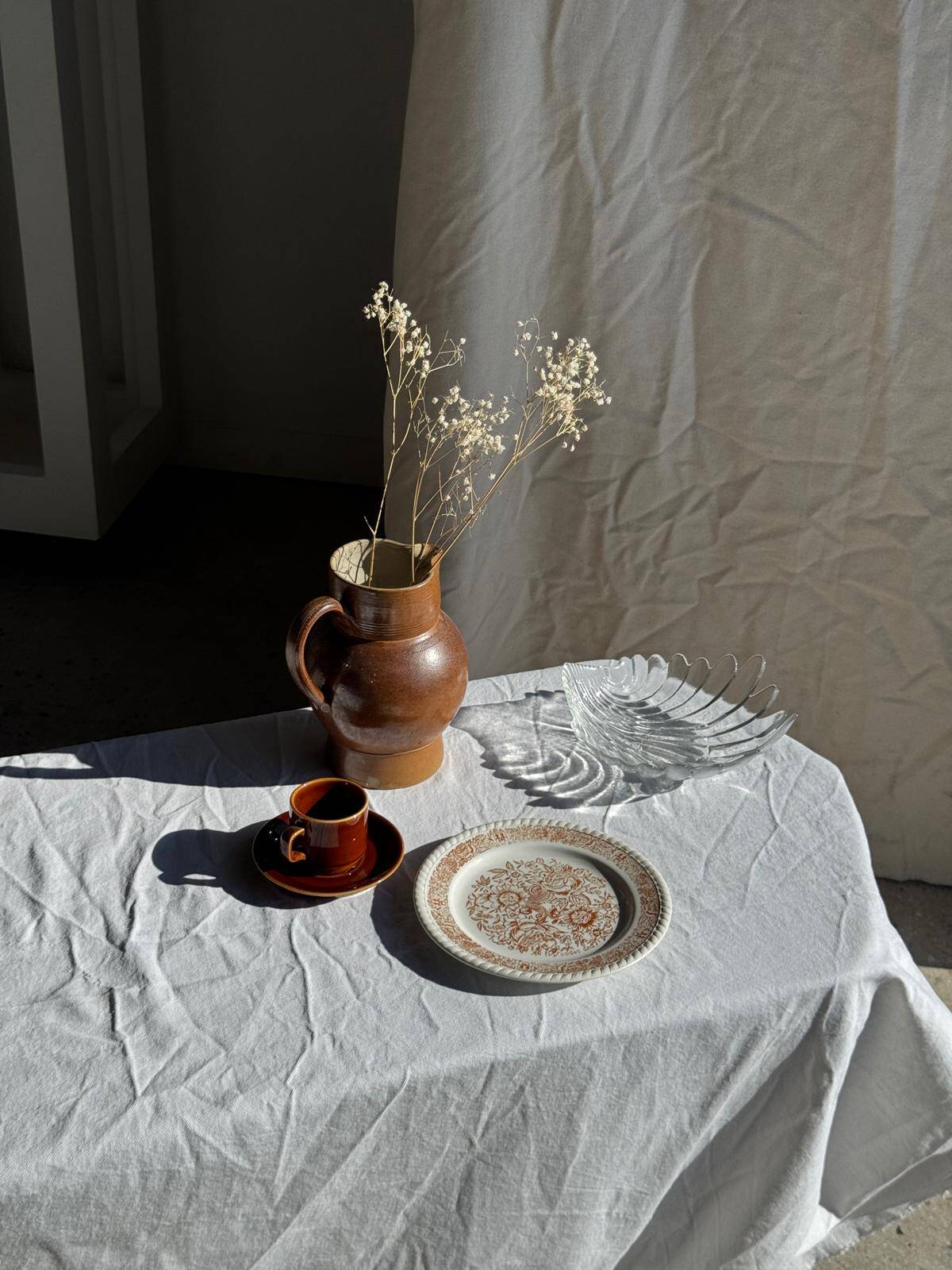Set of 6 vintage dessert plates made in Poland with a plant motif.