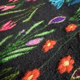 Oltenian floral beautiful rug, large size for a livingroom, handmade in wool in Romania