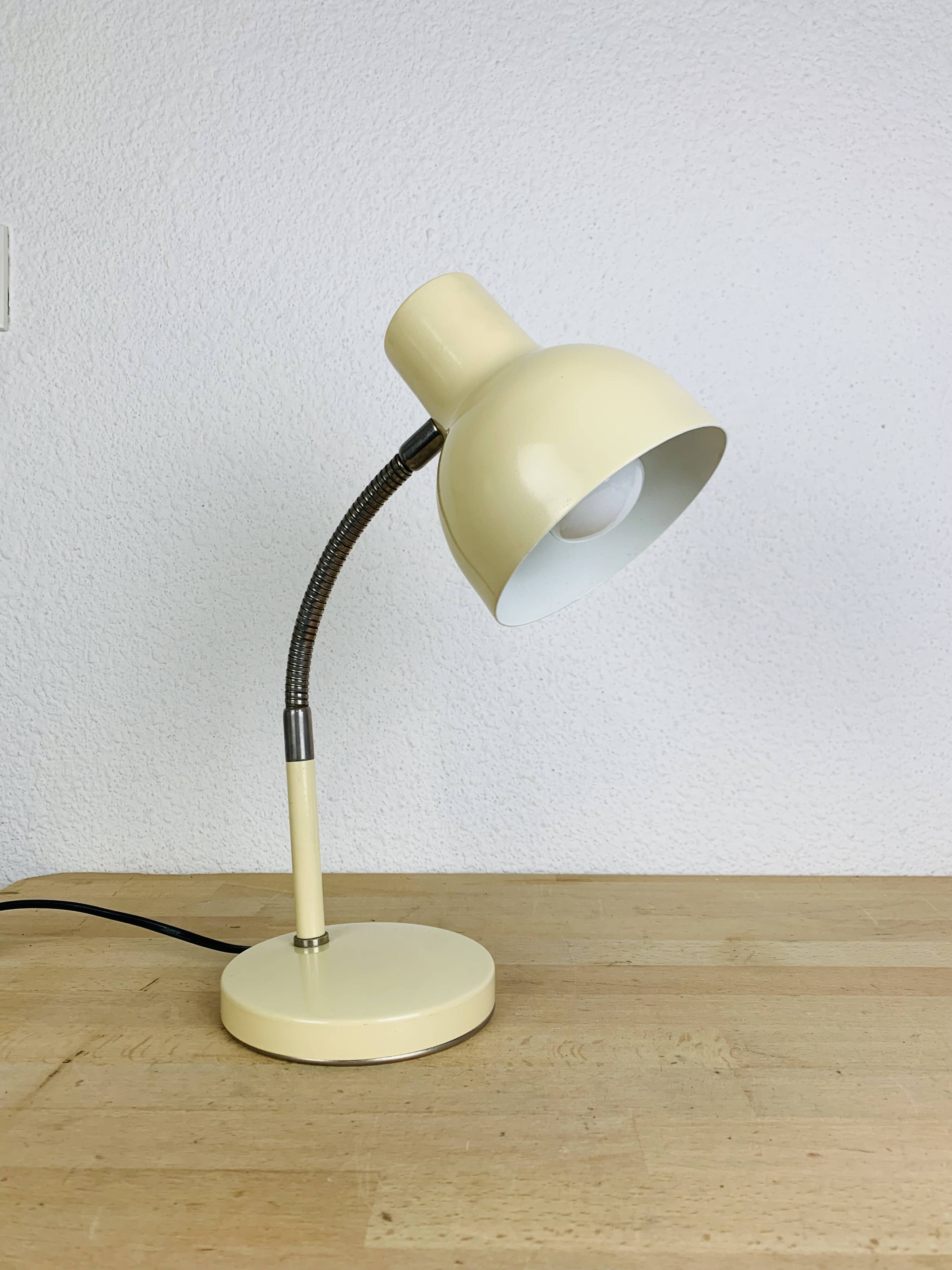 60s beige metal desk lamp