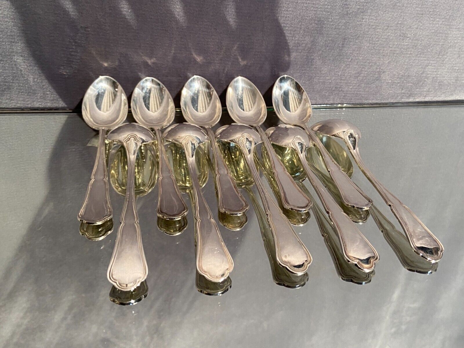 Suite of 10 teaspoons in silver metal model violin net Louis XV