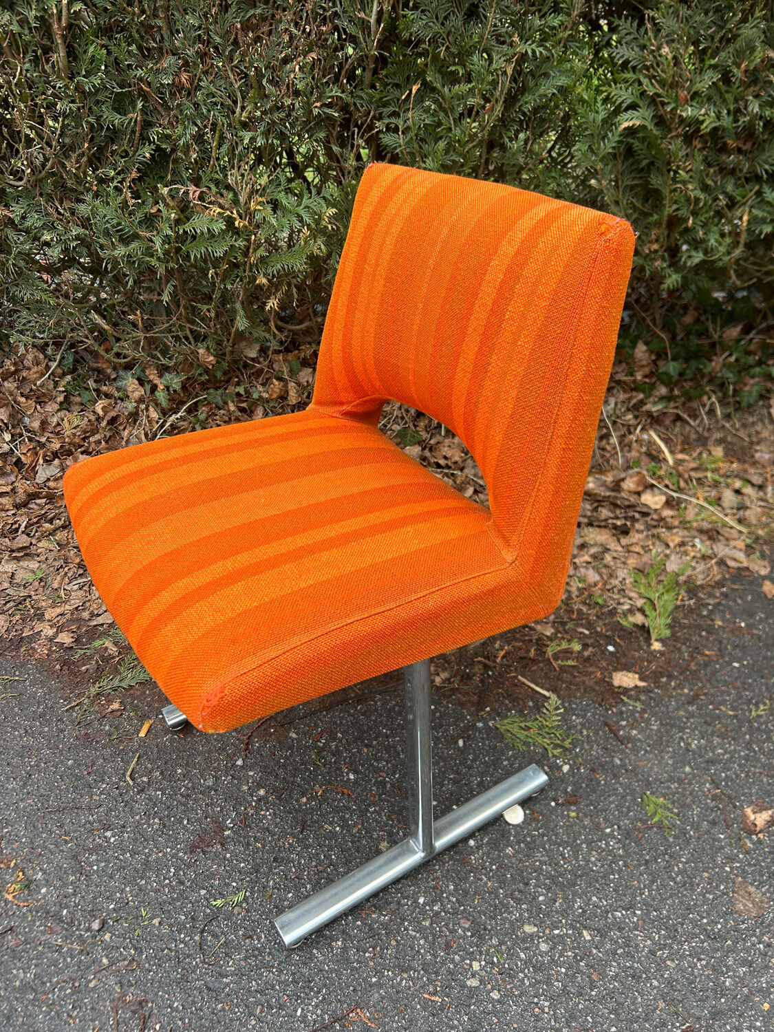 Paire de chaises Georges Frydman