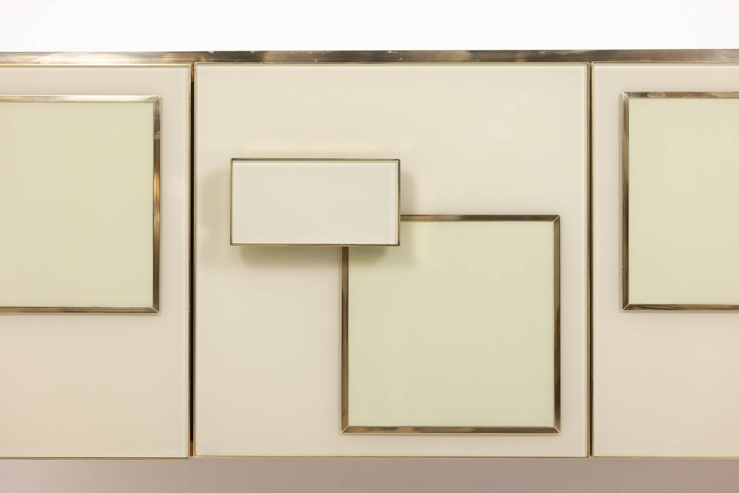 Cream opaline glass and gilded bronze enfilade. Contemporary.