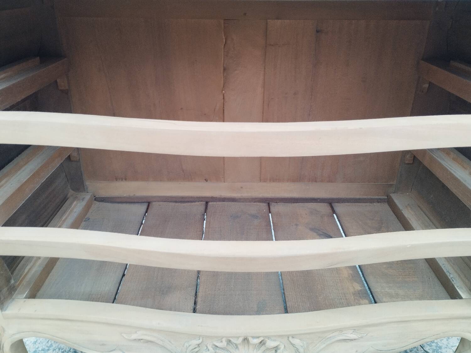 Antique Louis XV style commode