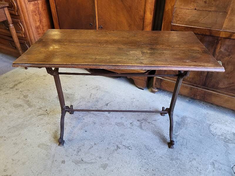 old bistrot table wooden top cast iron leg