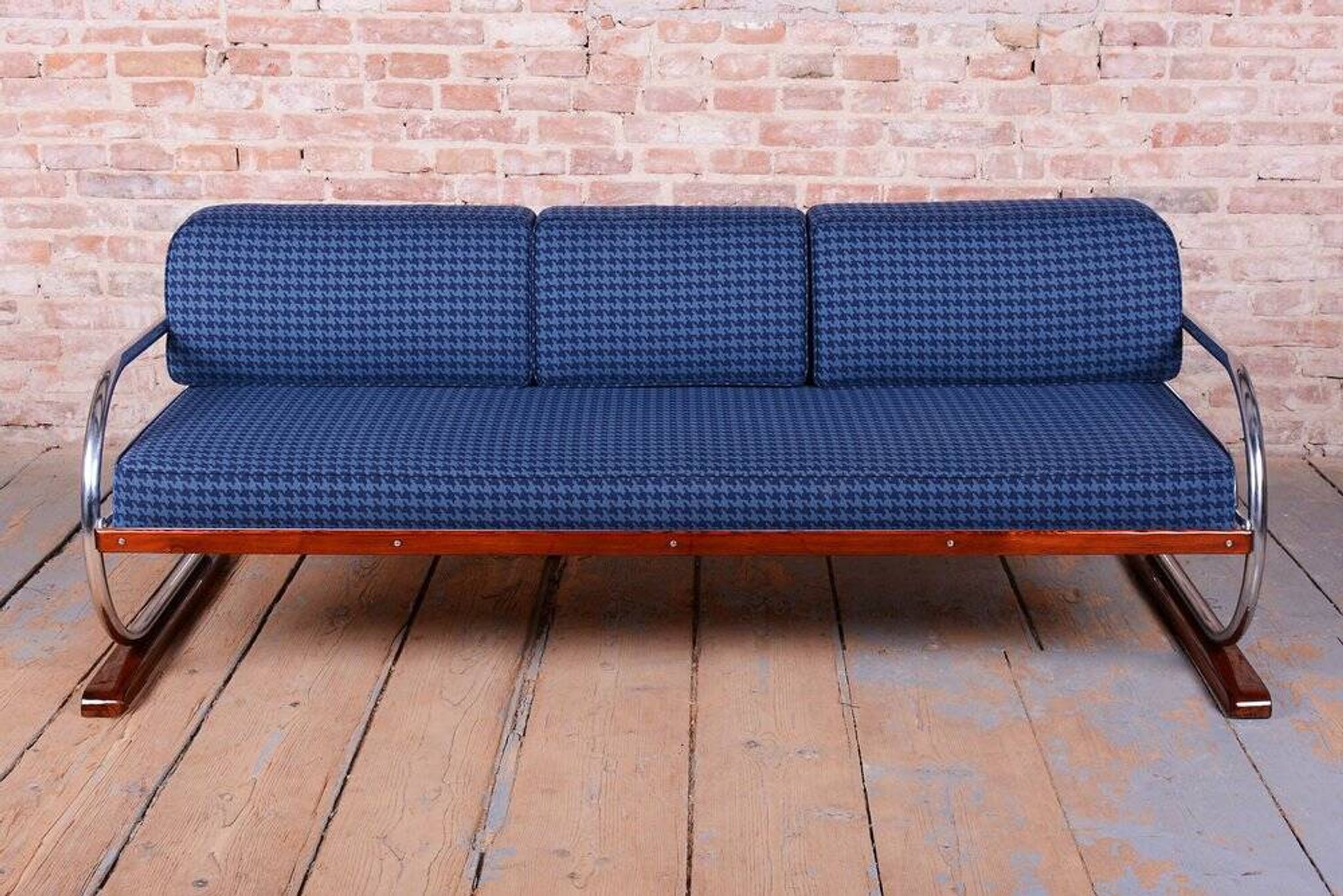 Czech Bauhaus Chrome and Beech Sofa attributed to Robert Slezak, 1930s
