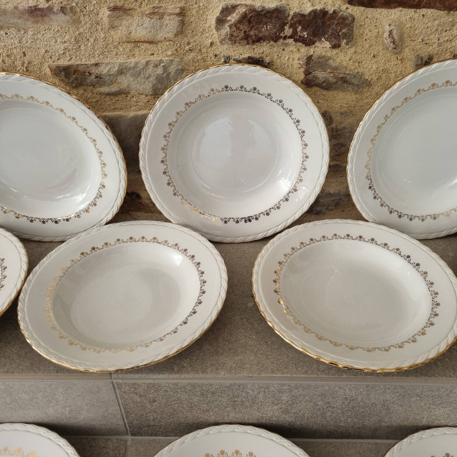 12 vintage L'Amandimoise soup plates