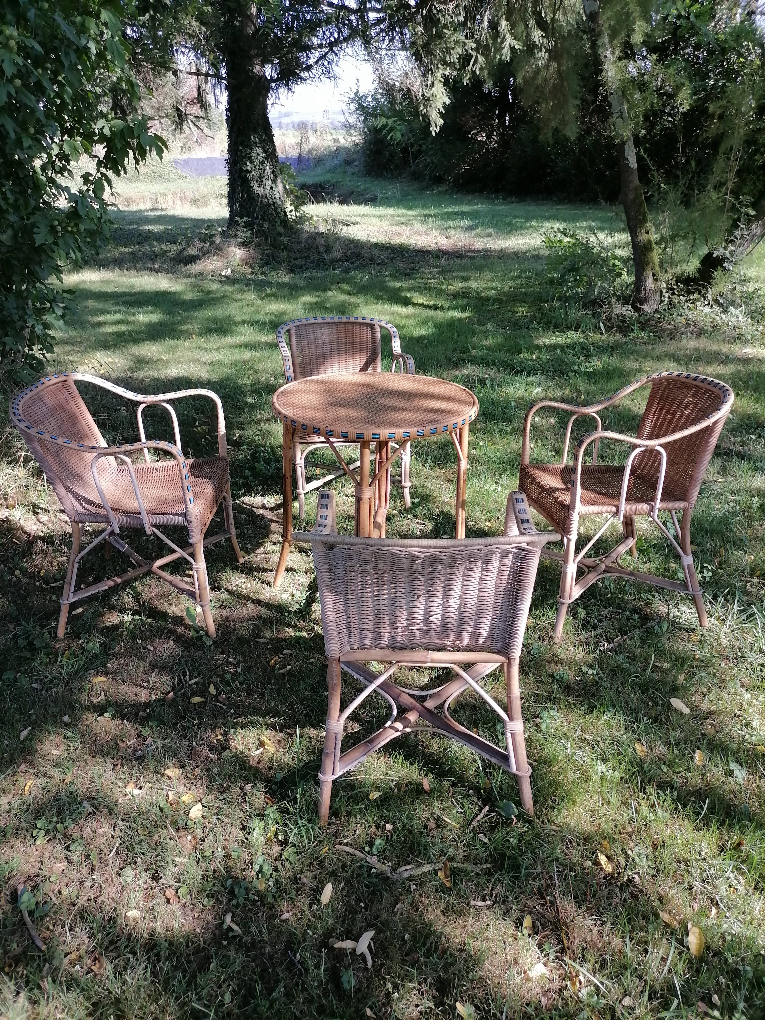 Garden rattan living room