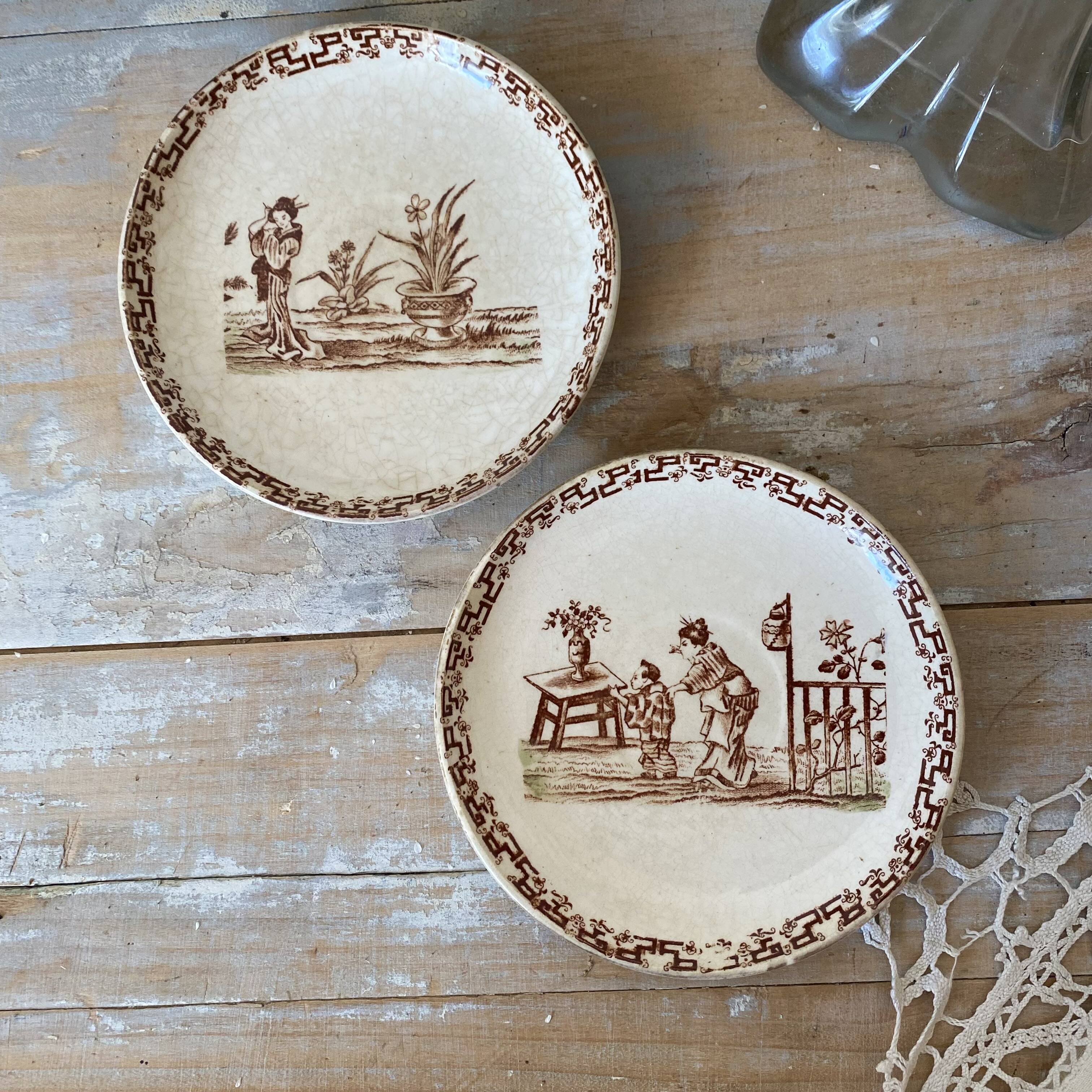 Coupelles en terre de fer , soucoupes tasses HB & Cie