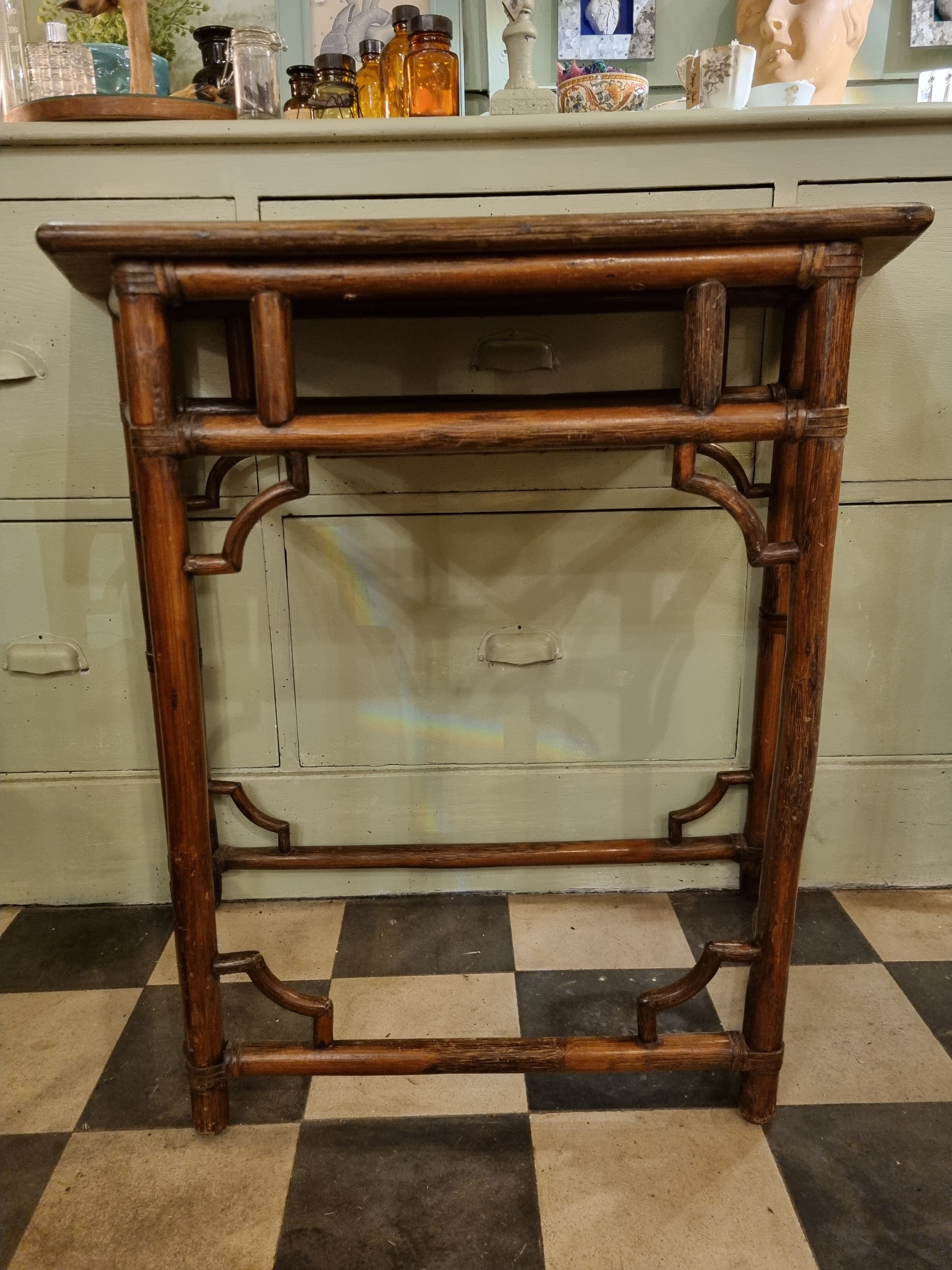 Console trapèze bambou 1900