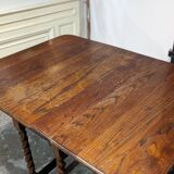Gate leg table in oak