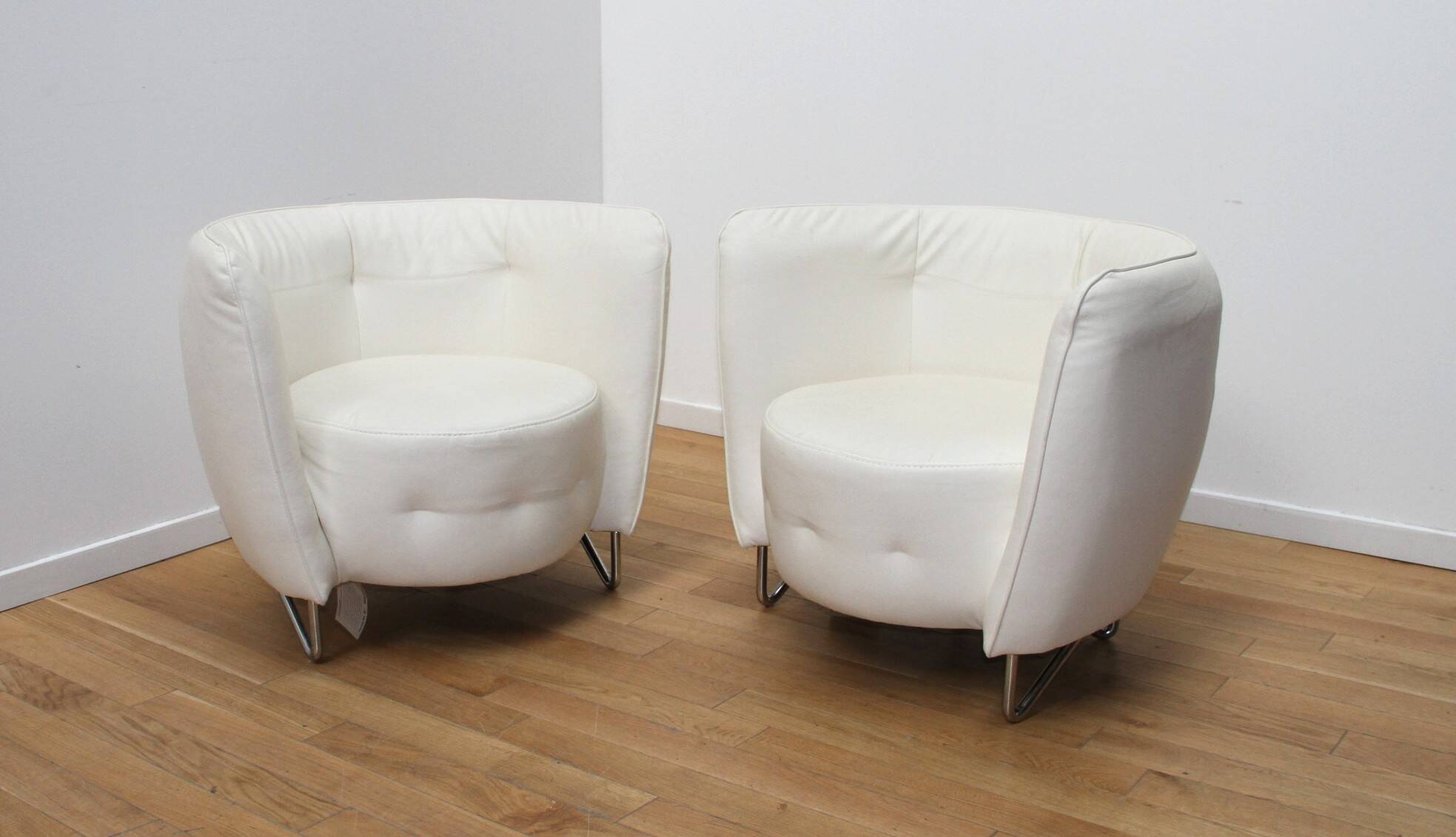 Pair of Maybe armchairs, Cotta