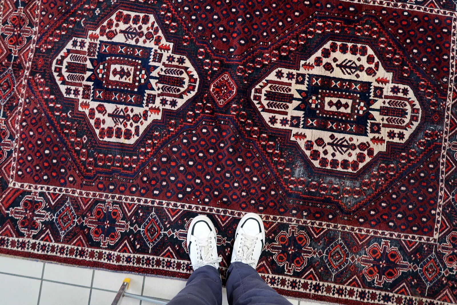 Vintage 1950s Persian Afshar rug, tribal double medallion, red field, 148cm x 211cm