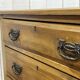 Commode anglaise en noyer du début XXème