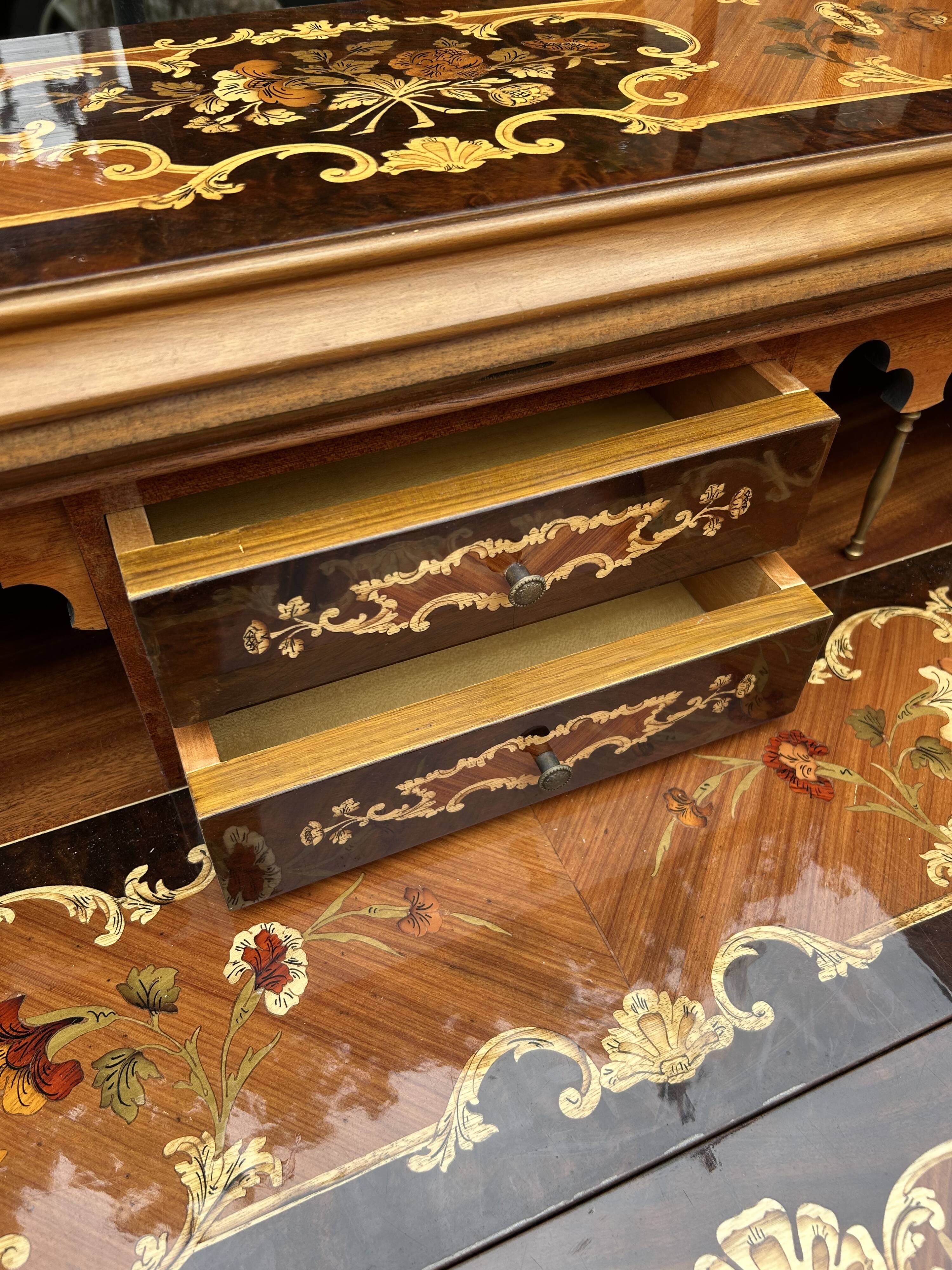 Marquetry desk from the 90s