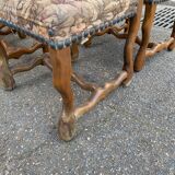 6 Louis XIV chairs made of solid wood with sheep bone and 19th-century floral fabric.