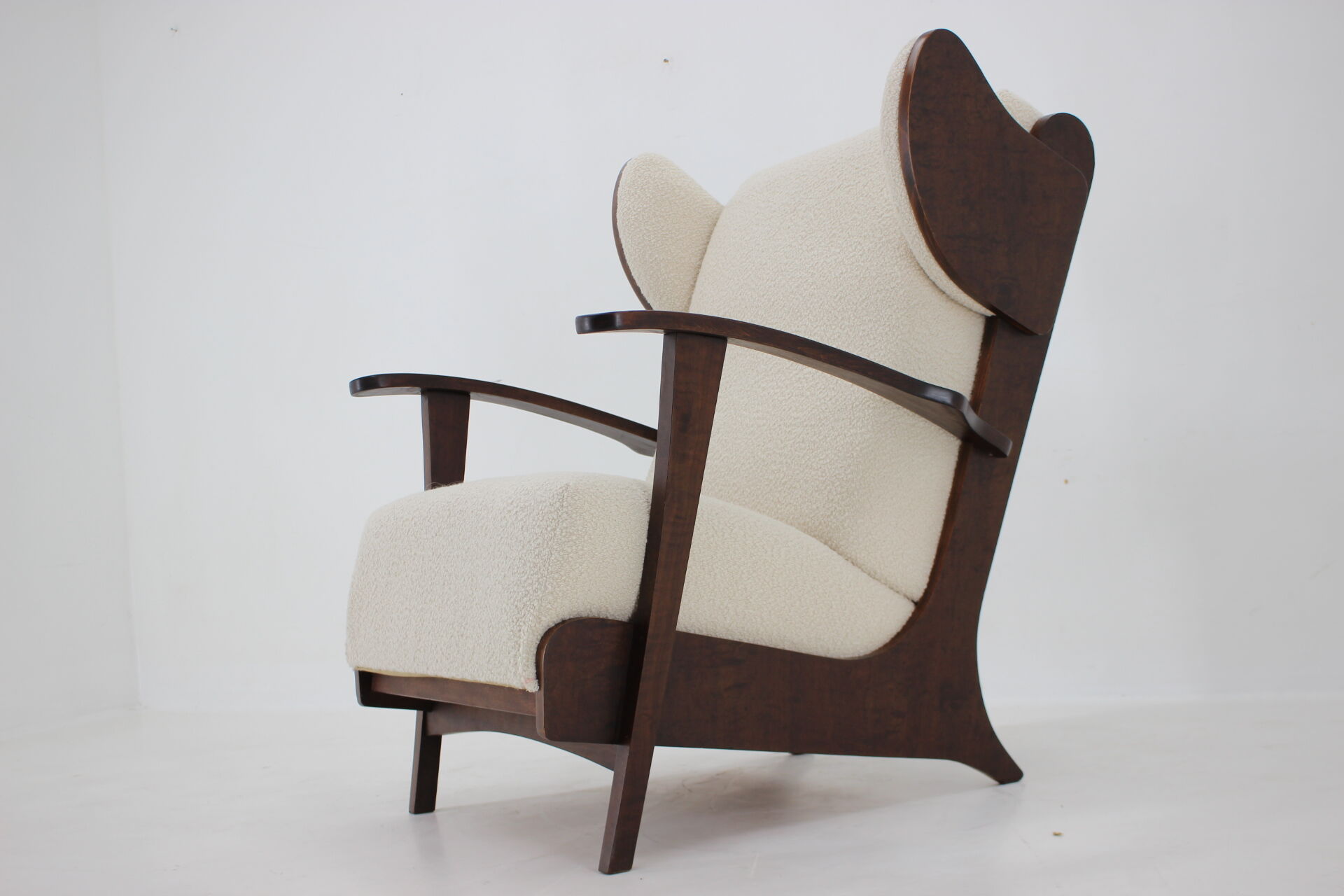 1940s large wing chair in wool boucle, restored