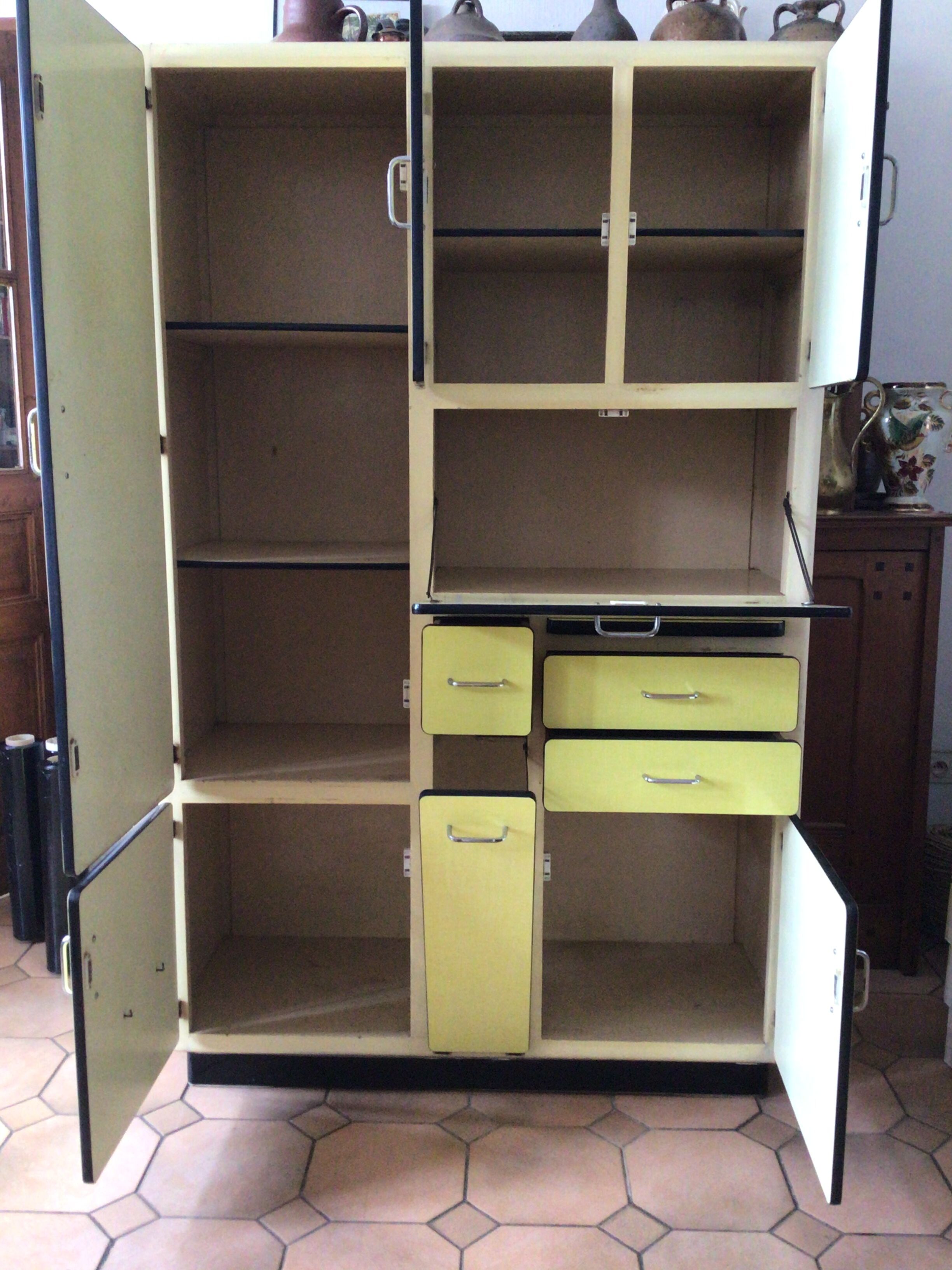 Formica kitchen buffet cabinet