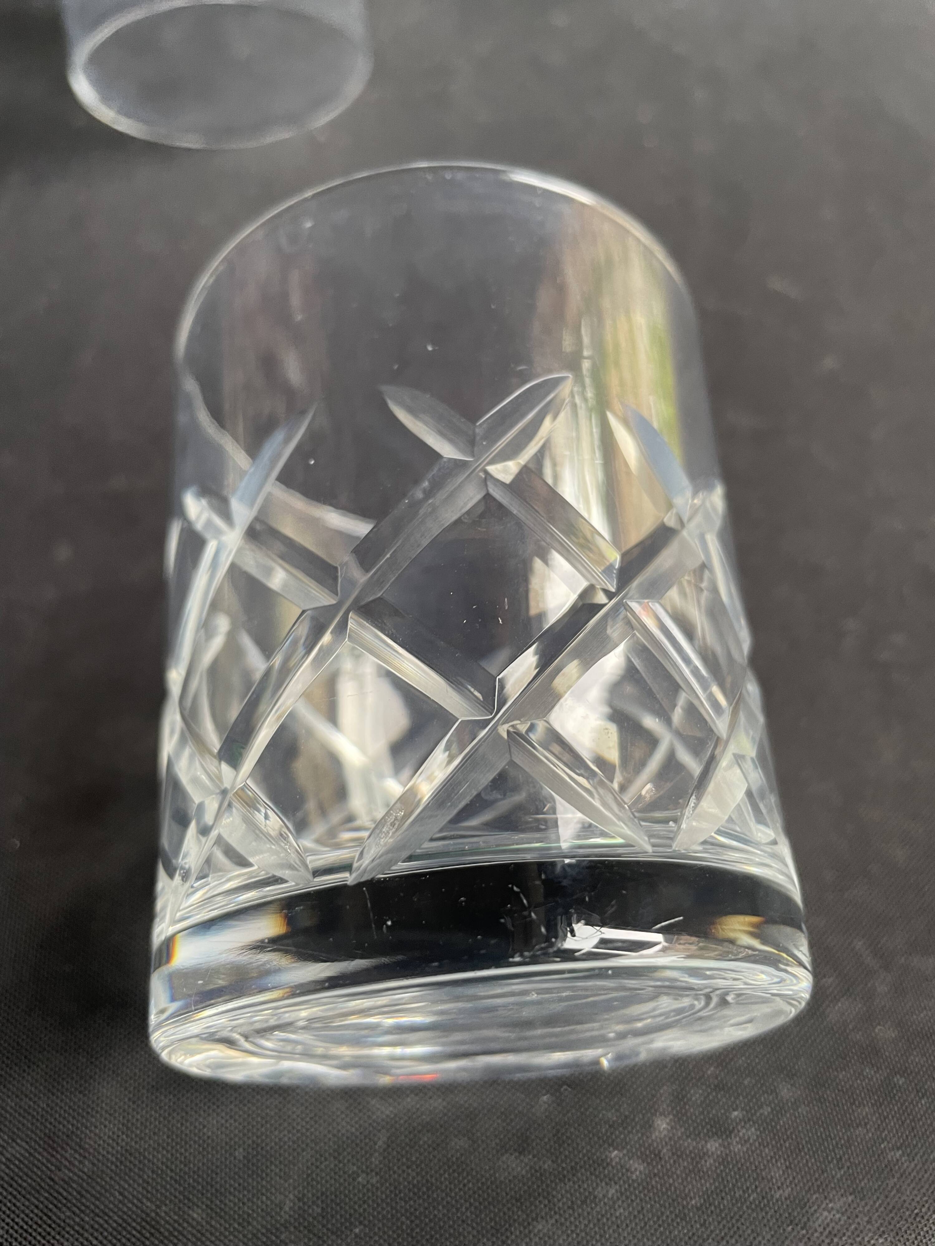 5 whiskey glasses – Cut crystal